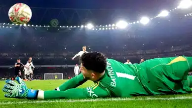 Altay Bayındır: United'ın Arsenal'e Karşı Kahramanı!