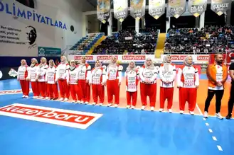 Şalvarlı Voleybol Takımı Kuzeyboru ile Karşılaştı!