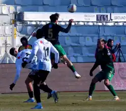 Erzurumspor-Sakaryaspor: 0-0 Berabere Kaldı