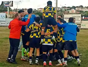 İmren Alaçatıspor Zirvede! Seferihisarspor'u 4-0 Yendi