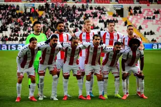 Sivasspor'da Beşiktaş Karşılaşması Öncesi 8 Eksik Oyuncu