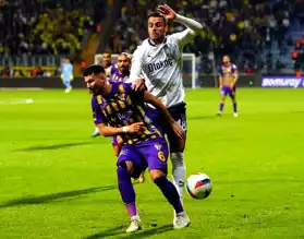 Eyüpspor-Fenerbahçe: İlk Yarı 1-1!