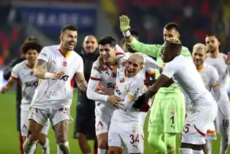 Galatasaray'ın Cezalı 4 Oyuncusu Rizespor'da Oynayacak!