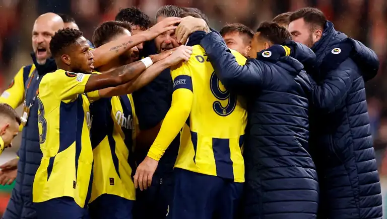 Lig Lideri Takımı, Zorlu Deplasman Maçında