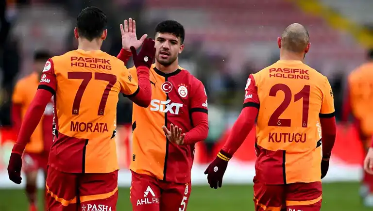 Galatasaray, Çaykur Rizespor'a Gidiyor! Kadro Belli Oldu