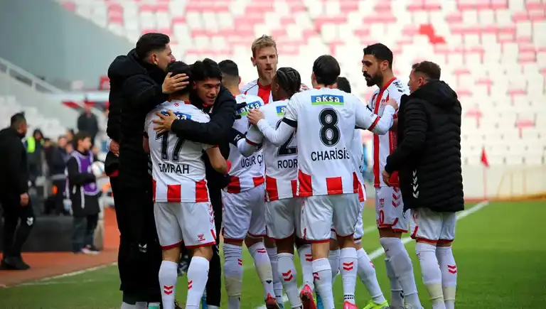 Sivasspor, 8 Maç Sonra Kazandı!